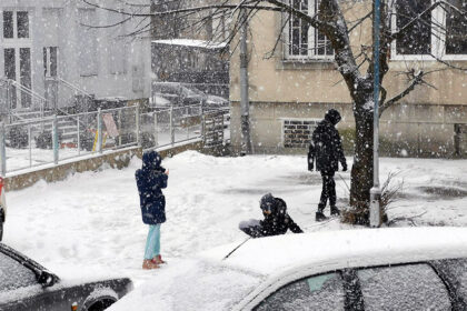 deca-na-snegu-foto-nenad-nesovic-n2