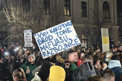 protestna-setnja-cacak-protest-foto-nenad-nesovic-n2 (10)