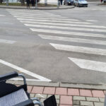 invalidska-kolica-pesacki-prelaz