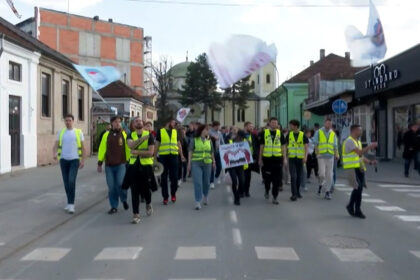 protest-cacak-studenti