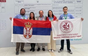 Studenti iz Čačka na Huawei ICT takmičenju.