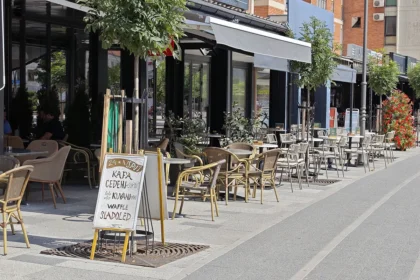 Letnje bašte kafića u Čačku