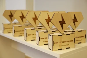 Nagrada Oni su heroji