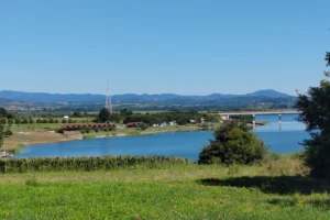 Gružansko jezero