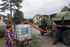 Cisterna sa vodom Vojska Srbije