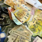 Skupi satovi i novac zaplenjeni od kriminalne grupe