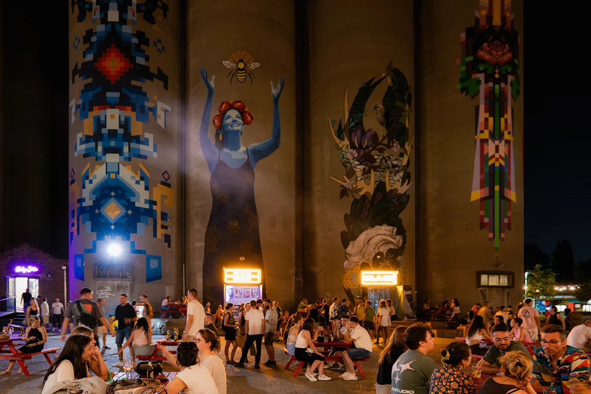 Izložba DUK u beogradskim silosima