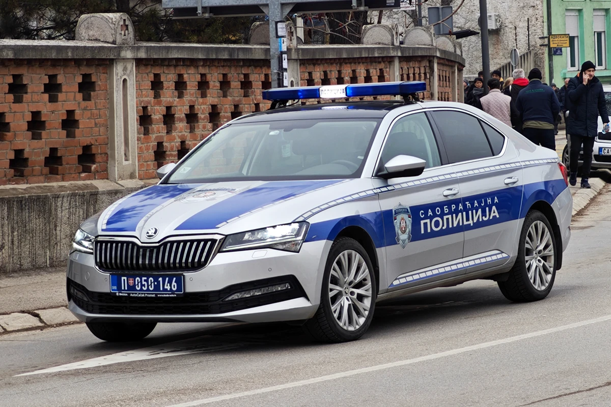 Automobil saobraćajne policije