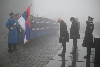 Položen venac na Avali povodom Dana državnosti