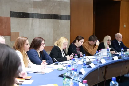 Usvojen Nacrt zakona o roditelju – negovatelju