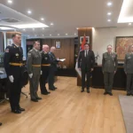 Ministar odbrane Bratislav Gašić uručio je oficirima Vojske Srbije ukaze predsednika Aleksandra Vučića o unapređenjima i postavljenjima na nove dužnosti