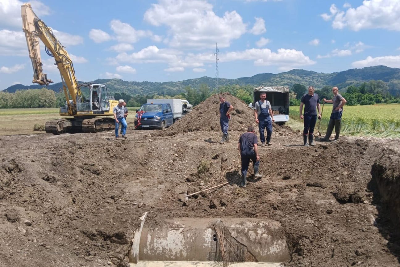 • N2 portal Havarija na cevovodu Rzav