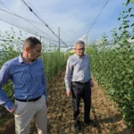 Ministar poljoprivrede posetio Institut za voćarstvo u Čačku