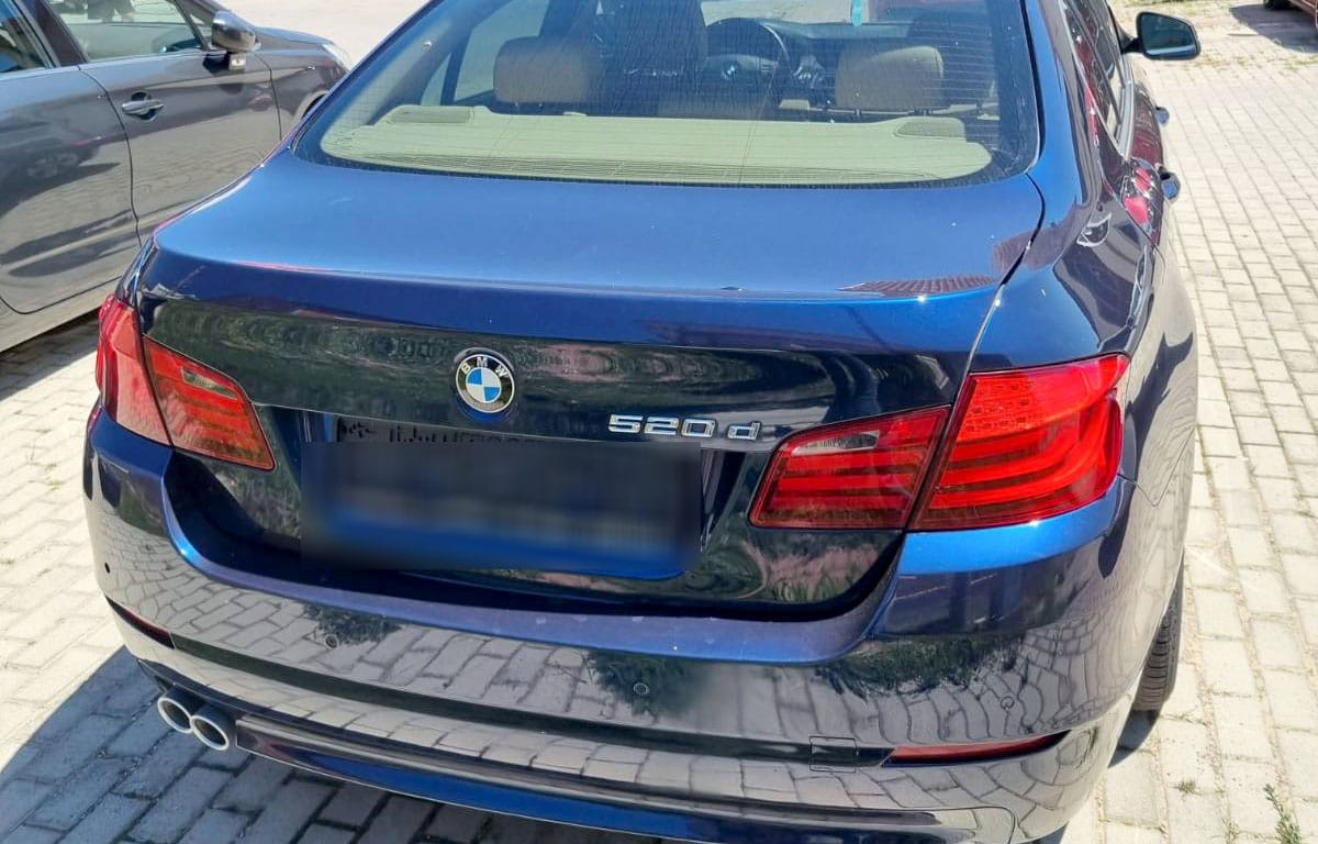 • N2 portal Policija je na šest auto-placeva privremeno oduzela 52 vozila