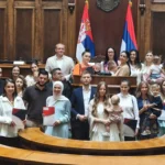 Još 53 porodice dobile subvencije za kupovinu prve nekretnine