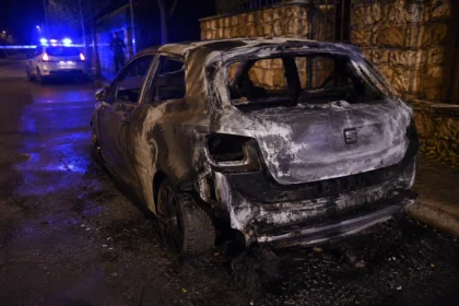 zapaljen automobil
