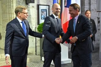Vadeful, Baro i Sikorski